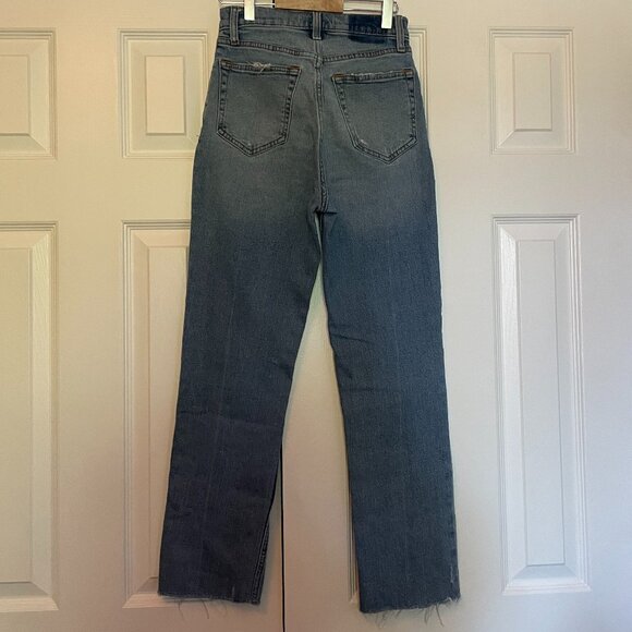 Abercrombie & Fitch Ultra High Rise Ankle Straight Jeans – Curve Love – Size 24 - Picture 3 of 4